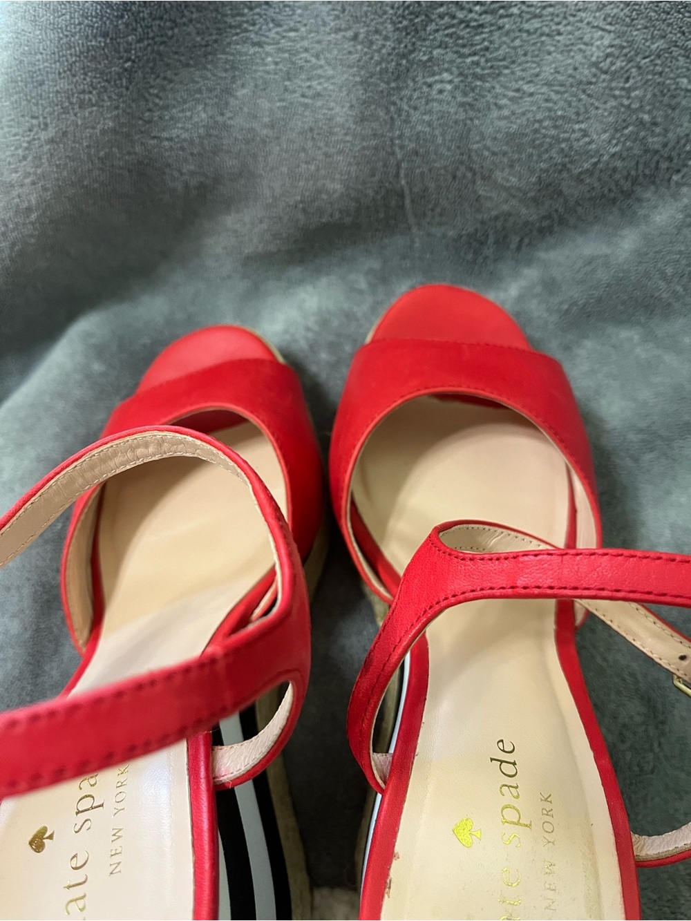 Kate Spade  Red Leather Wedge Sandals with Striped Platform 7.5M - Picture 5 of 14